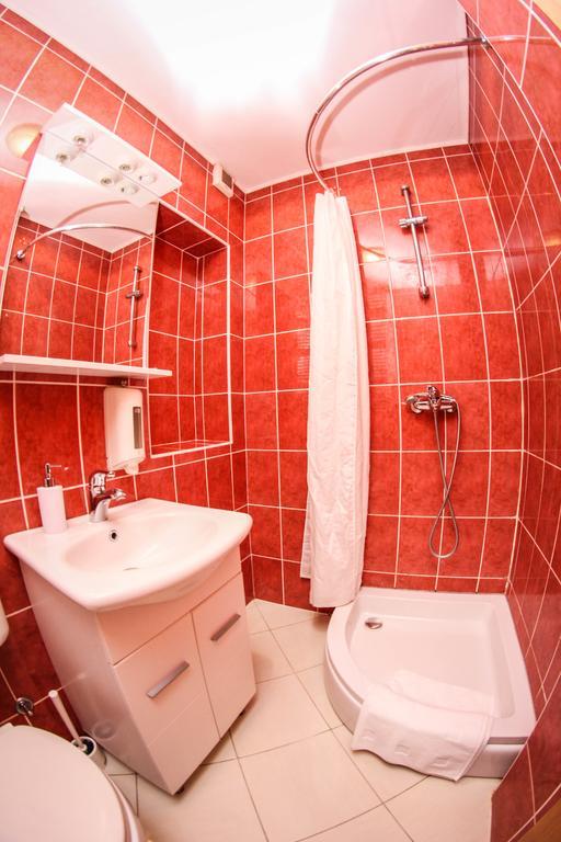Rooms Eliza Zagreb Rum bild
