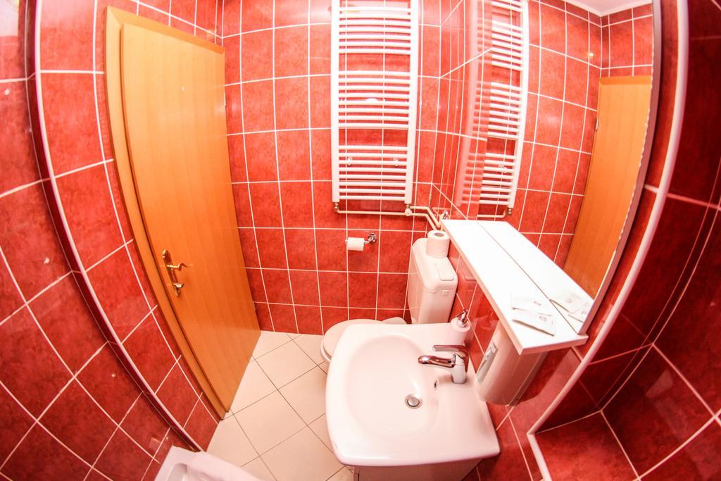 Rooms Eliza Zagreb Rum bild