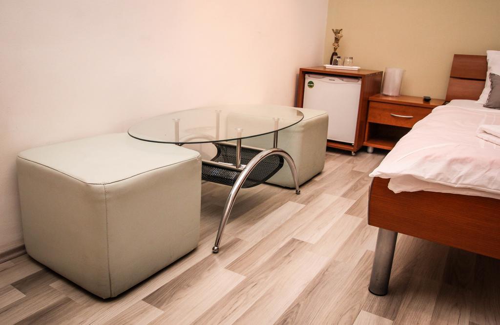 Rooms Eliza Zagreb Rum bild